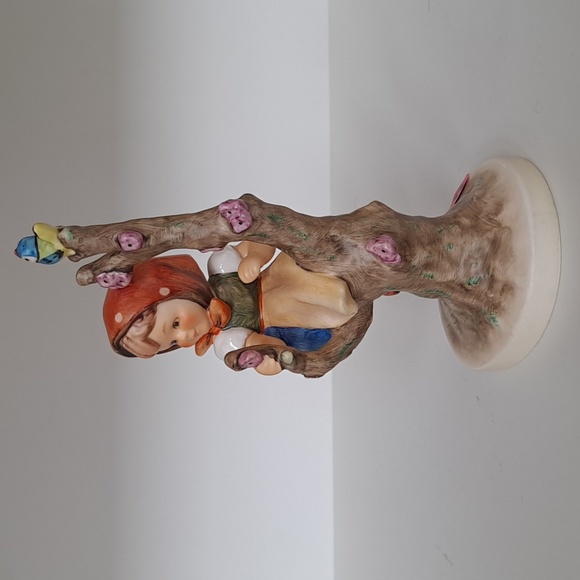 Goebel Hummel Apple Tree Girl Figurine | Sitting in a tree with bird | 6" - Picture 2 of 8